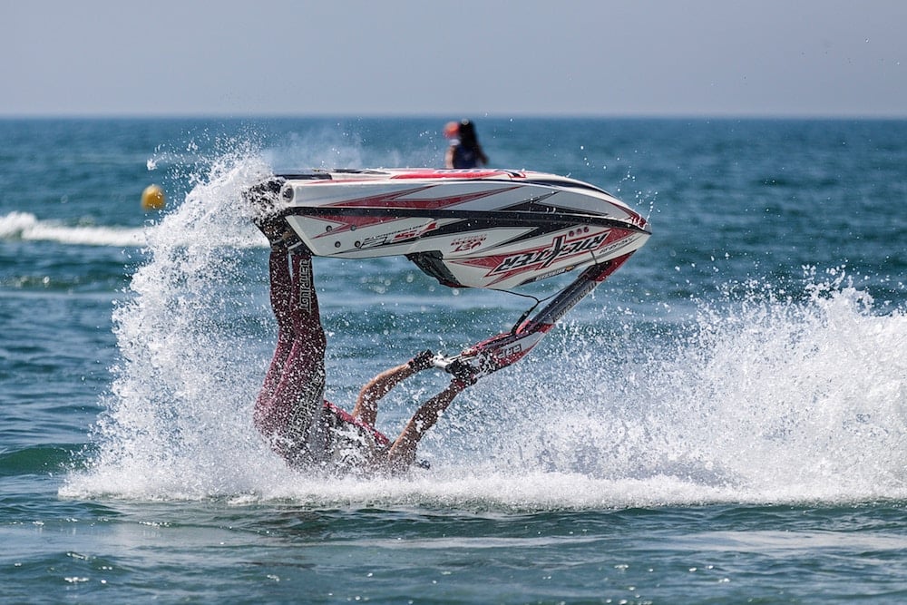10 Water Sports on the French Riviera: Stay Cool This Summer 2026 | Beauchamp 10 Water Sports on the French Riviera: Stay Cool This Summer 2026 | Beauchamp