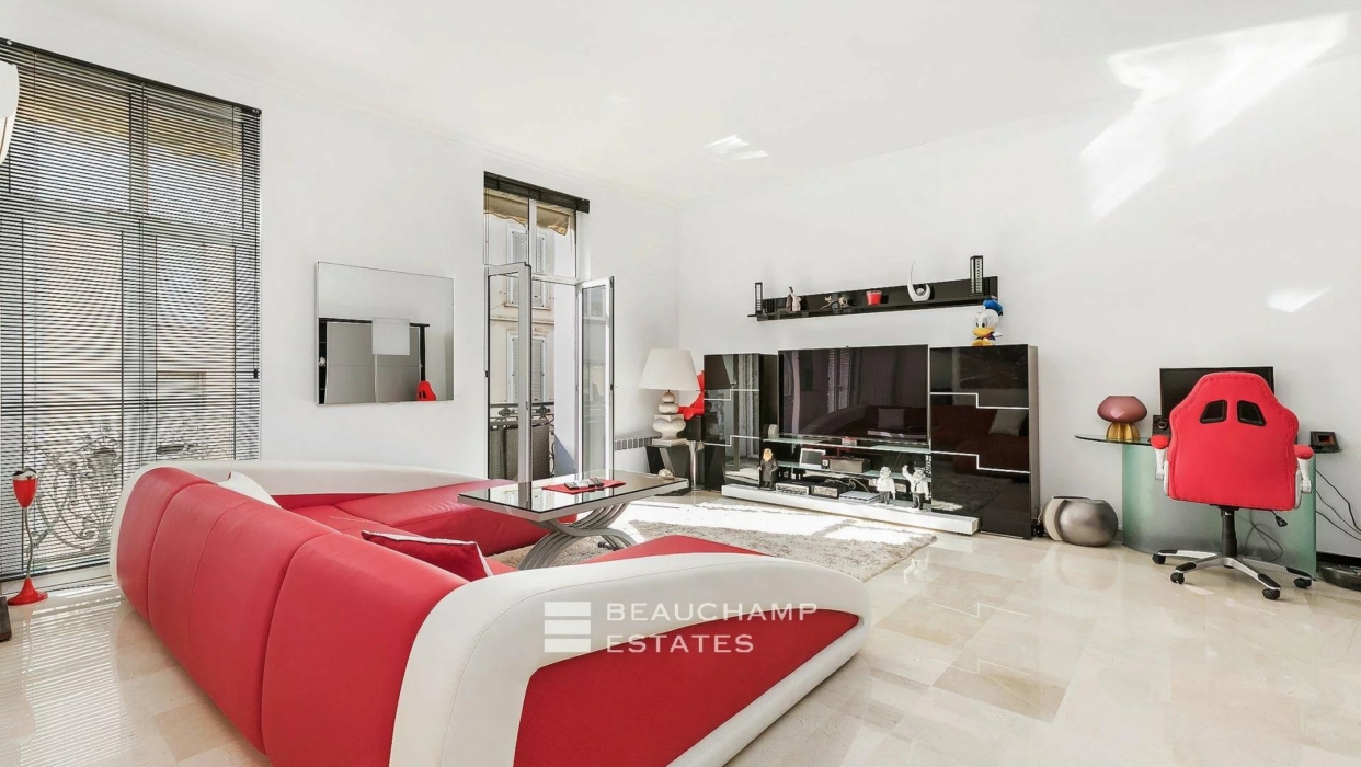 Cannes Center - 2 Bedrooms Apartment 2024