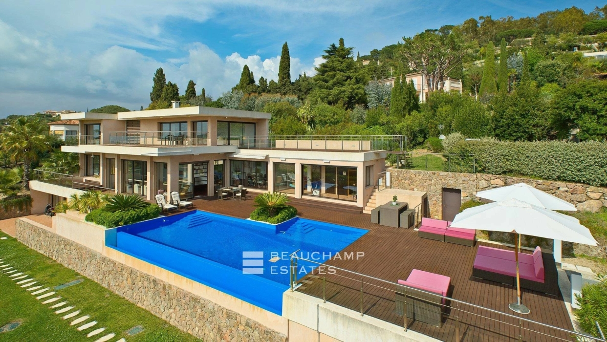 Contemporary Villa 5 bedrooms Cannes Sea View 2024