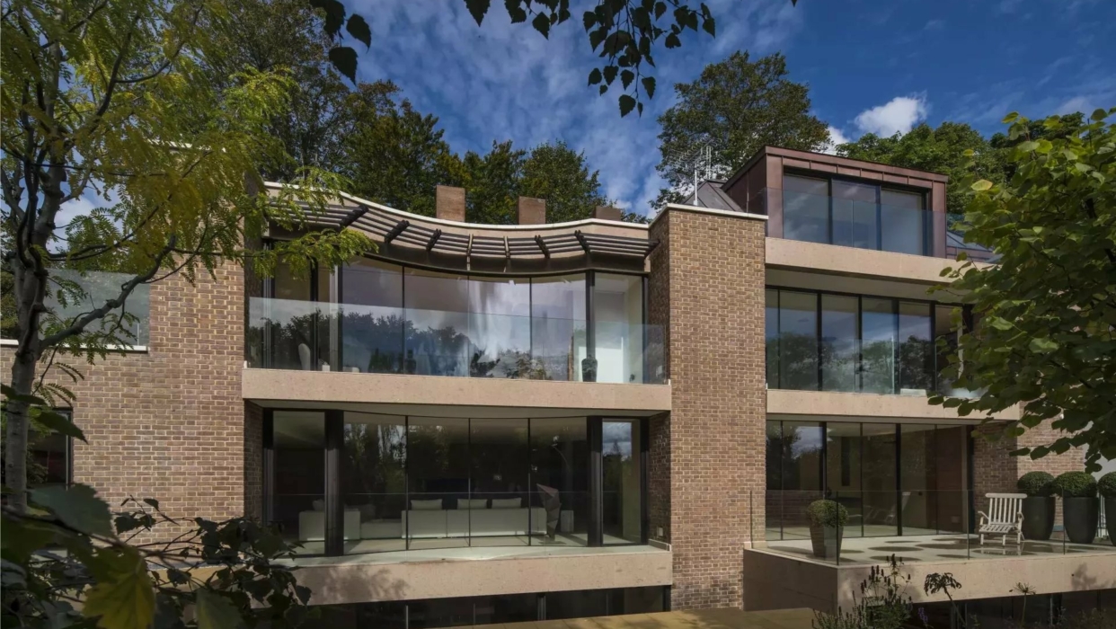 Minimalist Designed Home in Hampstead 2024