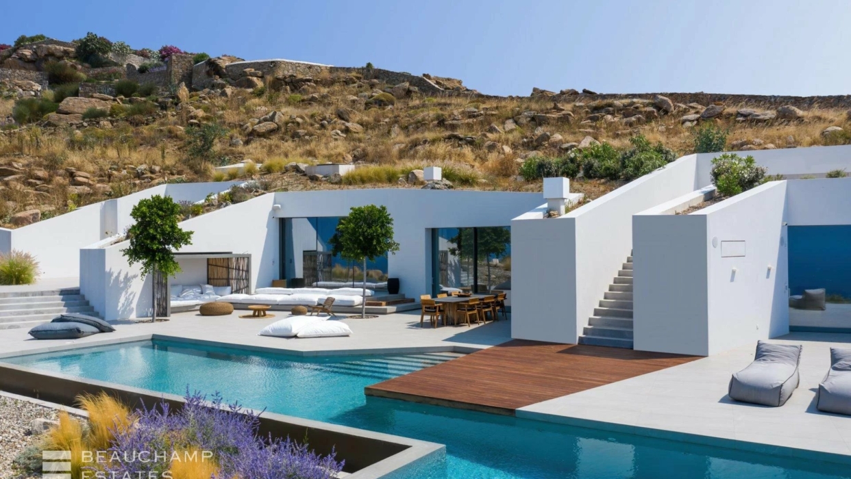 Stunning Villa situated nearby Mykonos centre whilst extremely private 2024