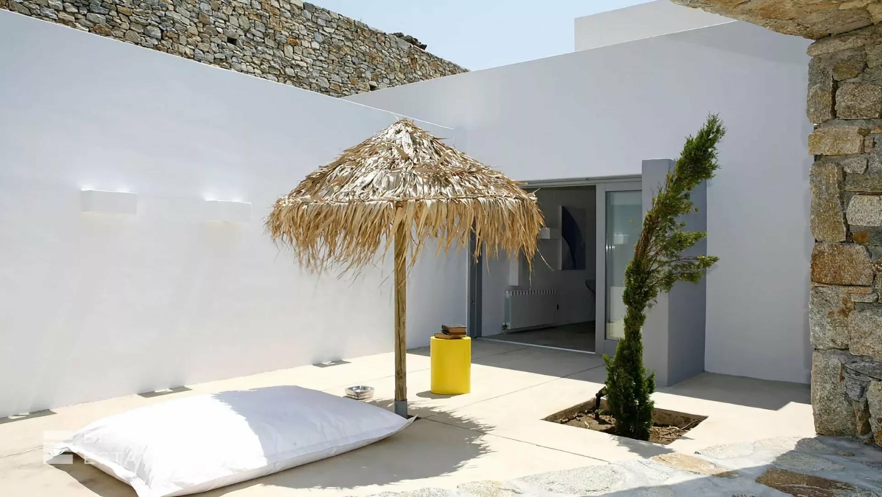 A very modern and sleek villa in Ftelia 2024