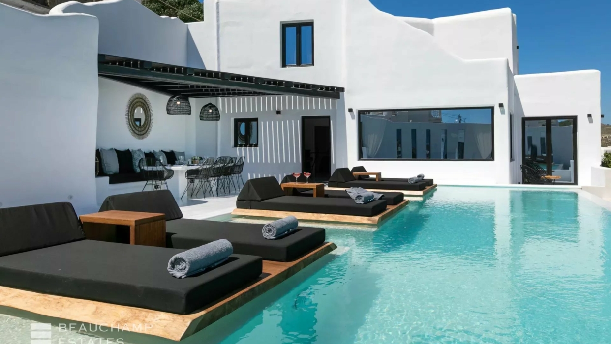 Stylish five-bedroom villa, set in Agios Lazaros 2024