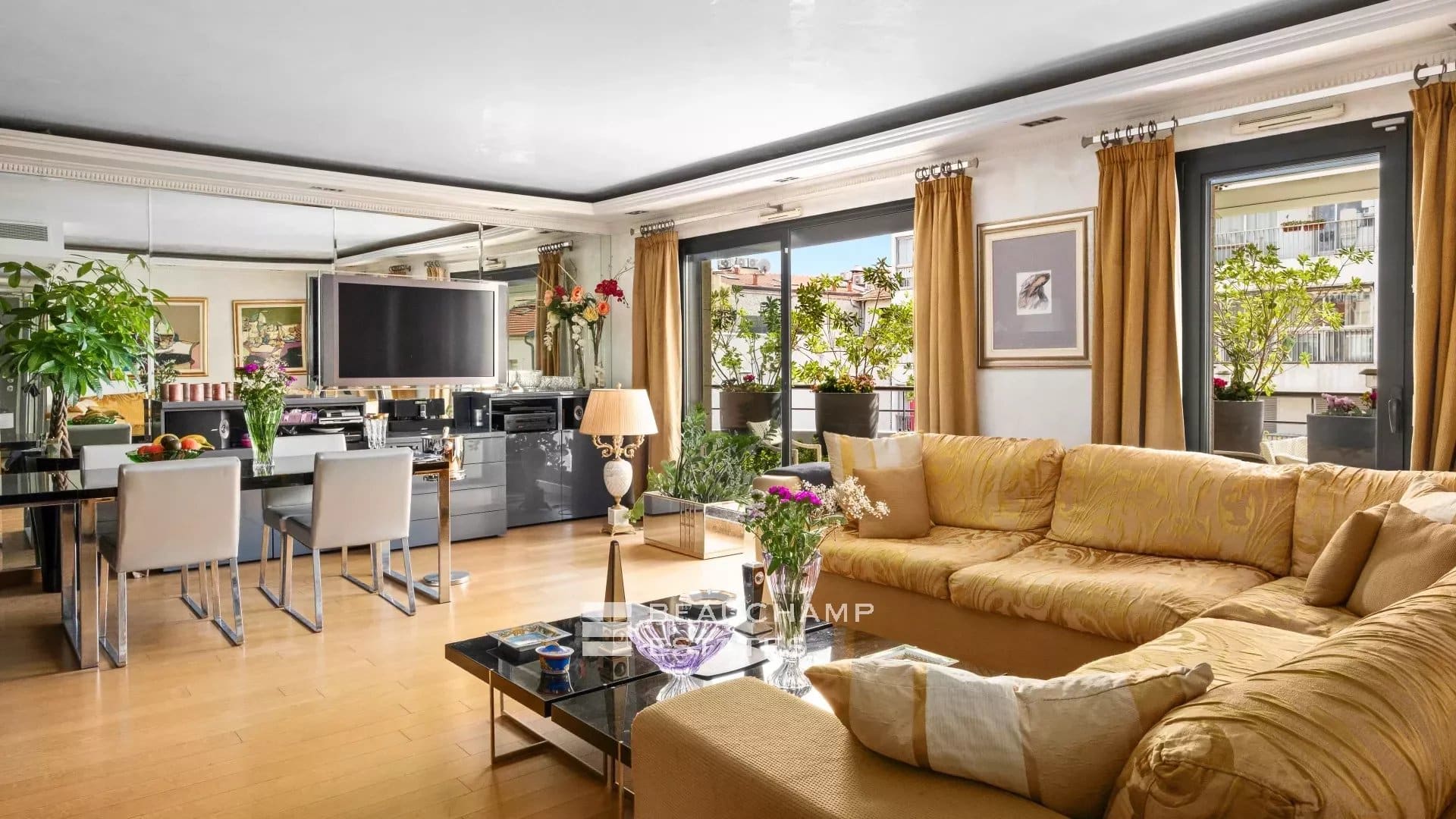 Cannes center - Luxurious 3 bedroom apartment - High-end residence 2024