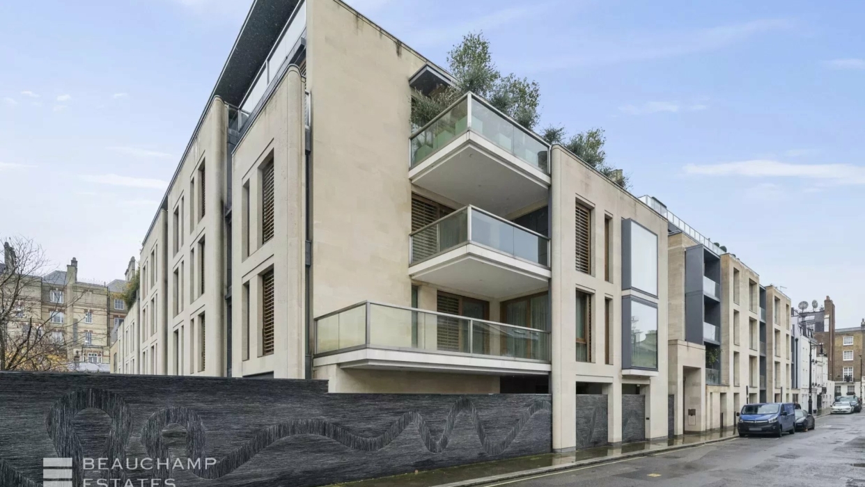 An open plan ground floor apartment in the heart of Belgravia 2024