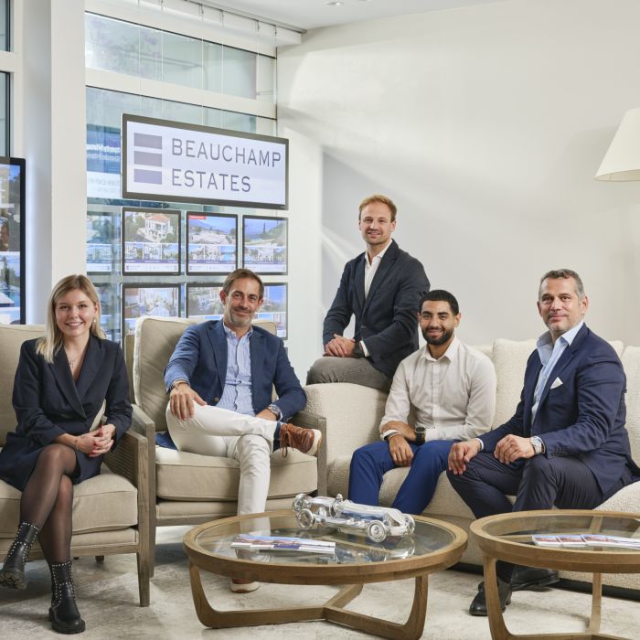 The secrets of the profession: being a luxury estate agent