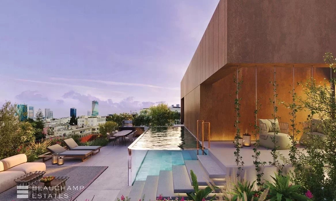 Luxury Penthouse in the Heart of Tel Aviv 2024