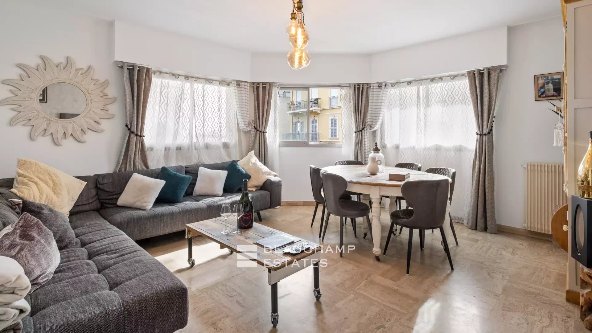 Bright 3 bedroom apartment - Cannes Centre 2024