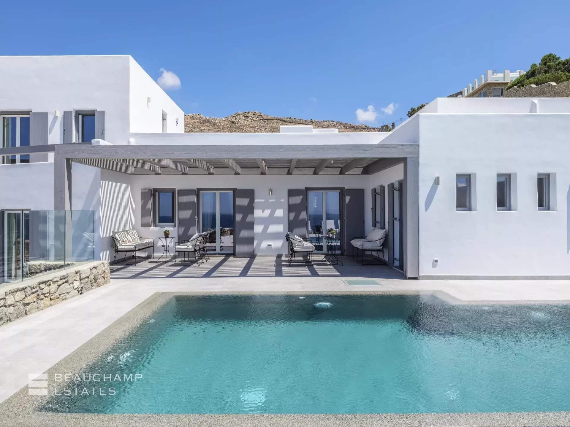 Villa Amare III | The epitome of beachside luxury living. 2024