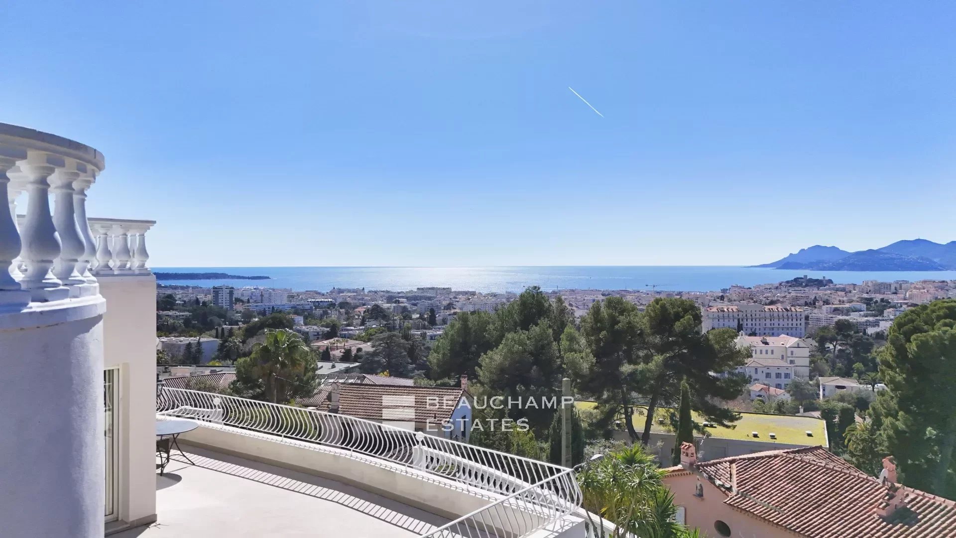Cannes Californie, Vue mer panoramique - Villa avec piscine, 5 chambres 2024