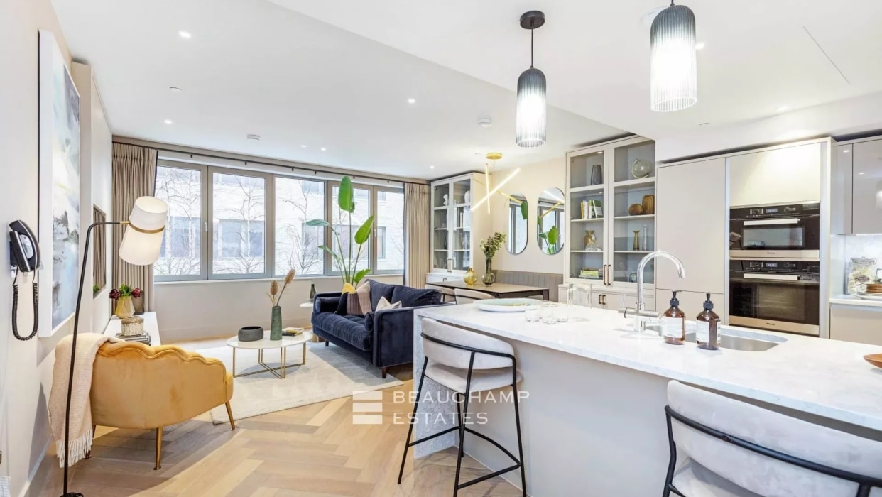 A bright and spacious two-bedroom apartment in an exciting new development in the heart of Westminster. 2024