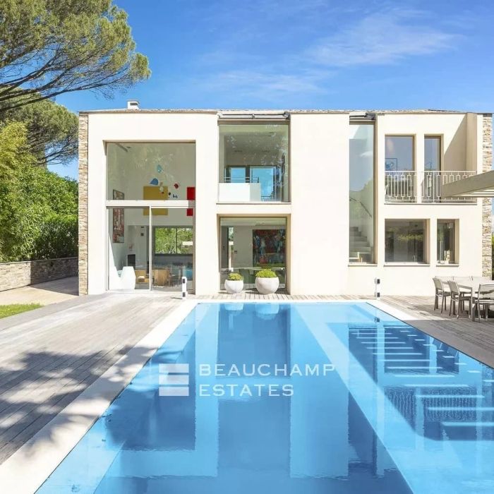 Investissement immobilier de luxe à Saint-Tropez : exploration du marché