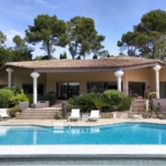 Acheter une maison à Mougins : le calme à deux pas de Cannes 2025