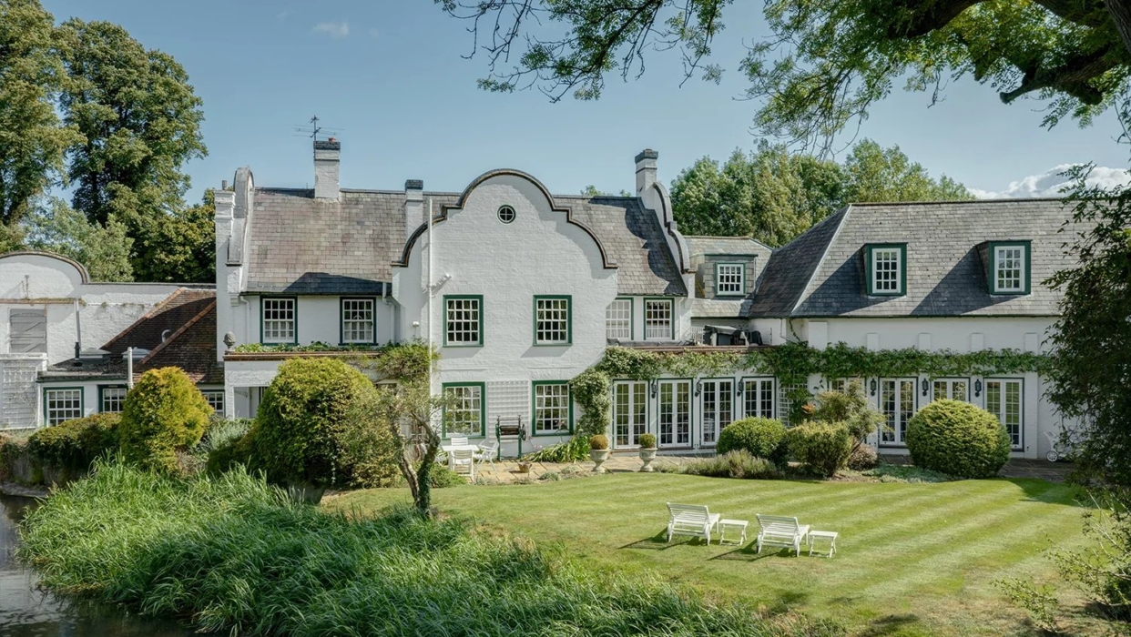 Landmark residence with river frontage in Denham Village. 2025