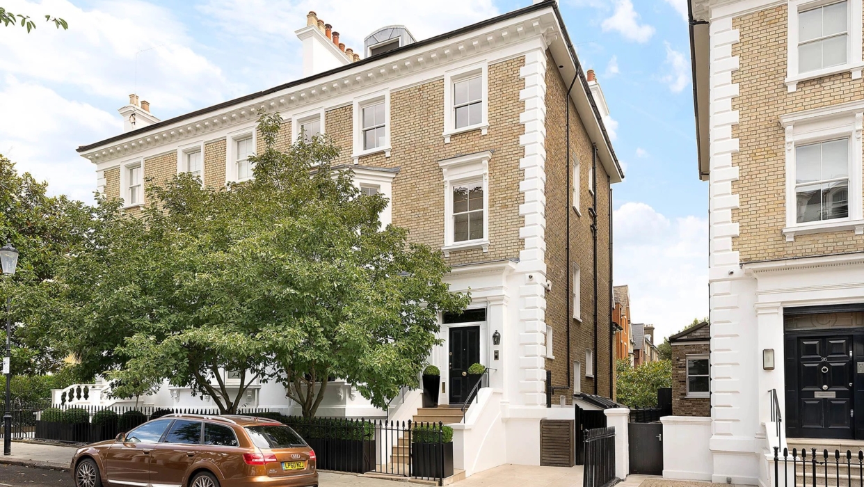 An exceptional family house in one of London's finest addresses. 2025