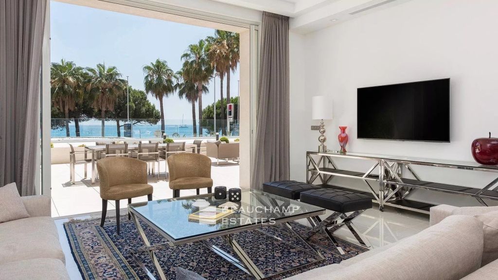 Cannes Croisette – Wonderful Duplex apartment