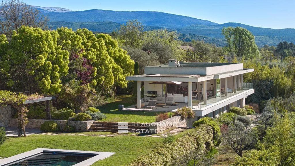 Sole agent – Contemporary Villa with Panoramic View