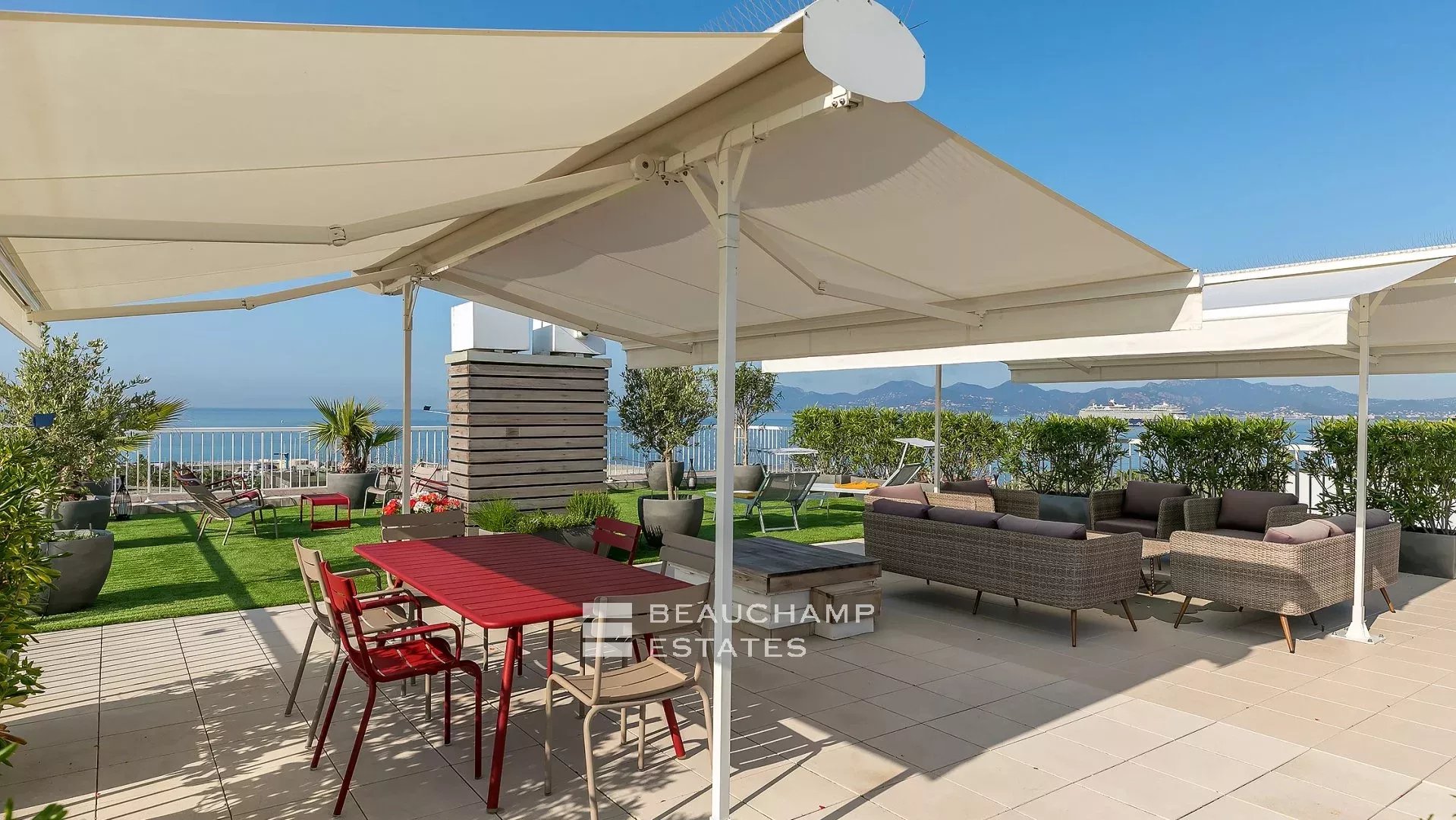Cannes Palm Beach – Roof top apartment Cannes Palm Beach – Roof top apartment