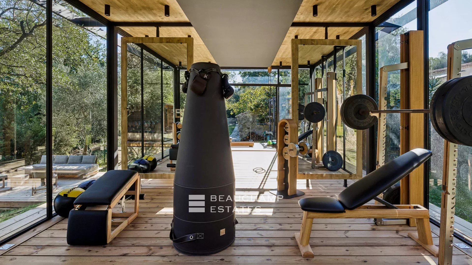 5-bedroom neo-Provencal villa in Opio 5-bedroom neo-Provencal villa in Opio