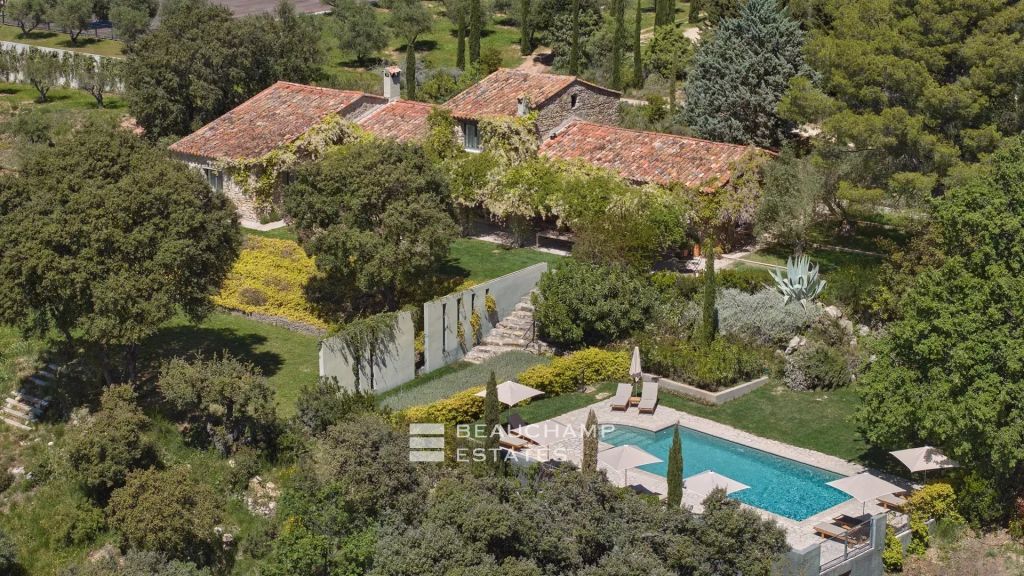 Luxury Retreat: Discover Domaine Monte Verdi