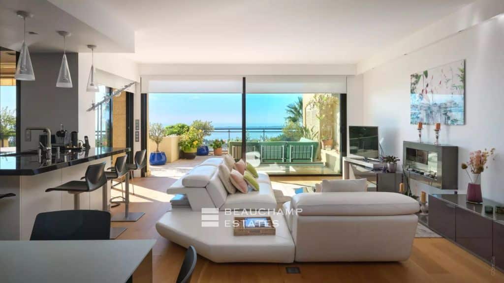 Magnificent 3 bedroom apartment with sea view – Swimming pool and Tennis