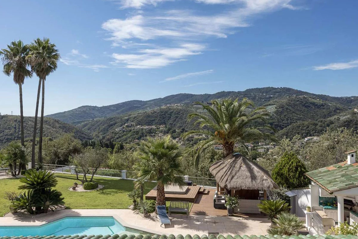 Luxury property for sale in Auribeau-sur-Siagne | Beauchamp Estates