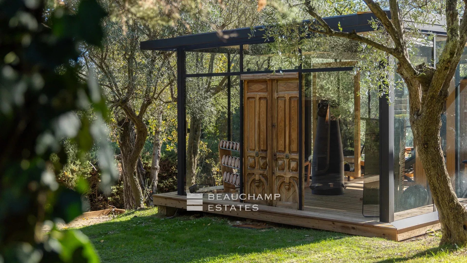 5-bedroom neo-Provencal villa in Opio 5-bedroom neo-Provencal villa in Opio