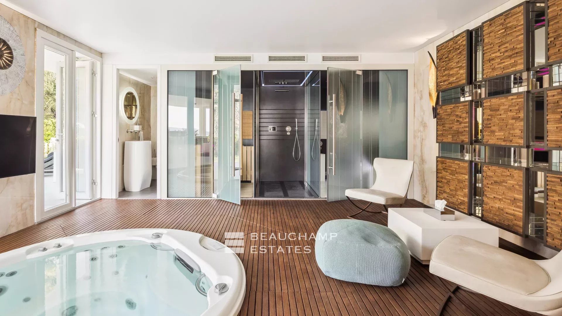 Newly redeveloped waterfront villa Cap d’Ail Newly redeveloped waterfront villa Cap d’Ail