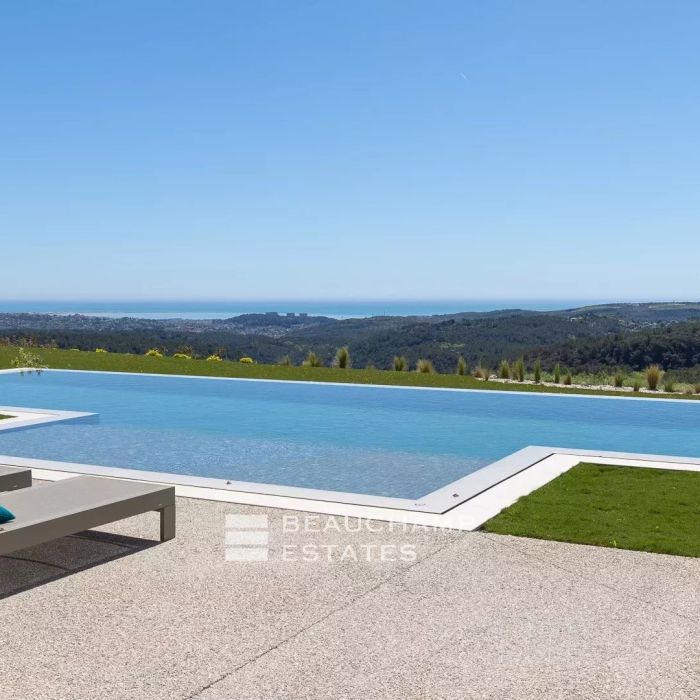 Roquefort-les-Pins – New Contemporary Villa with Exceptional Sea Views