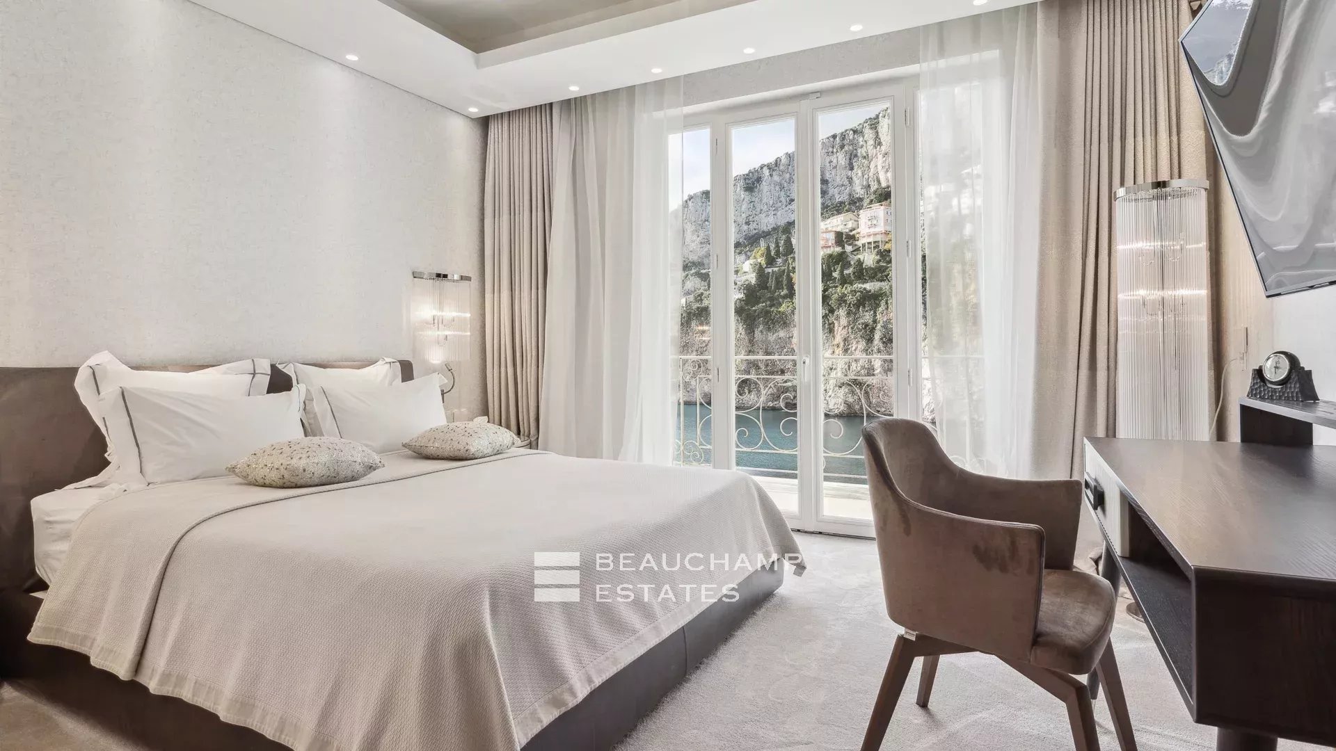 Newly redeveloped waterfront villa Cap d’Ail Newly redeveloped waterfront villa Cap d’Ail