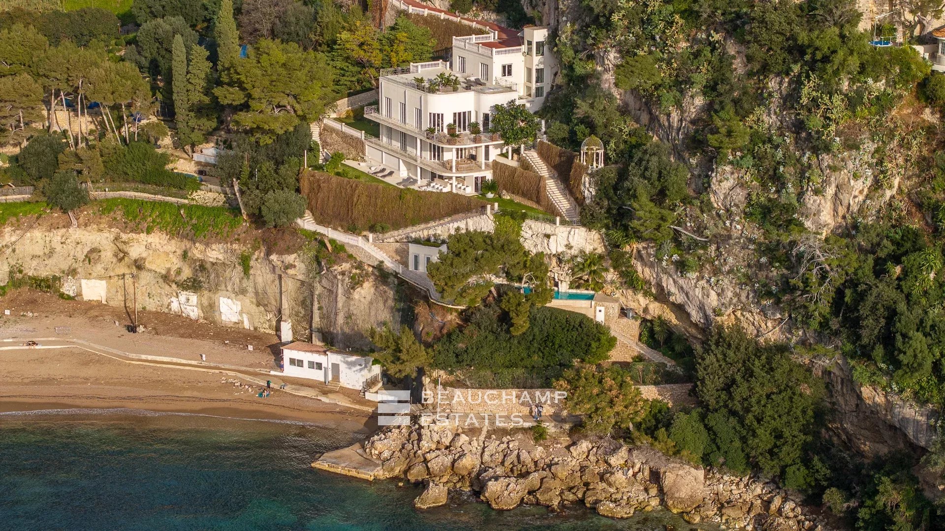 Newly redeveloped waterfront villa Cap d’Ail Newly redeveloped waterfront villa Cap d’Ail