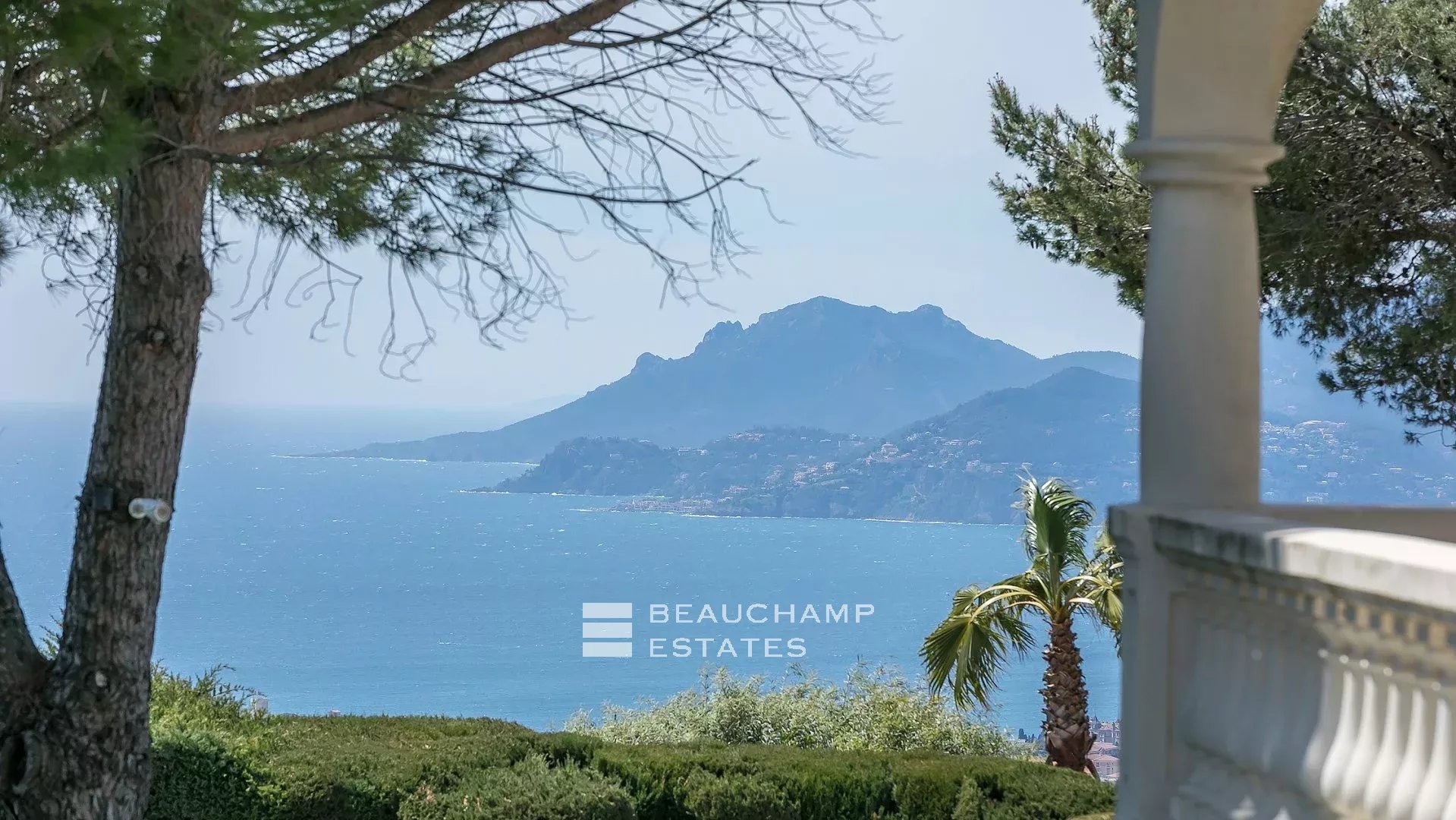 Cannes – Provençal Villa with 4 bedrooms Cannes – Provençal Villa with 4 bedrooms