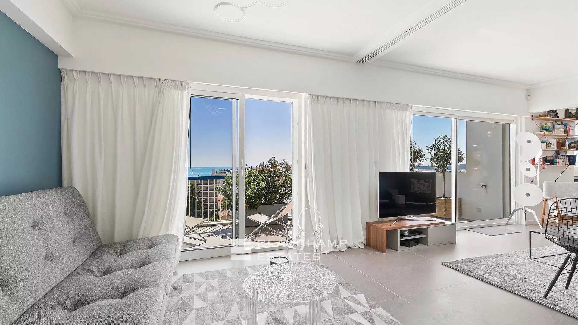 Cannes Palm Beach – Roof top apartment Cannes Palm Beach – Roof top apartment