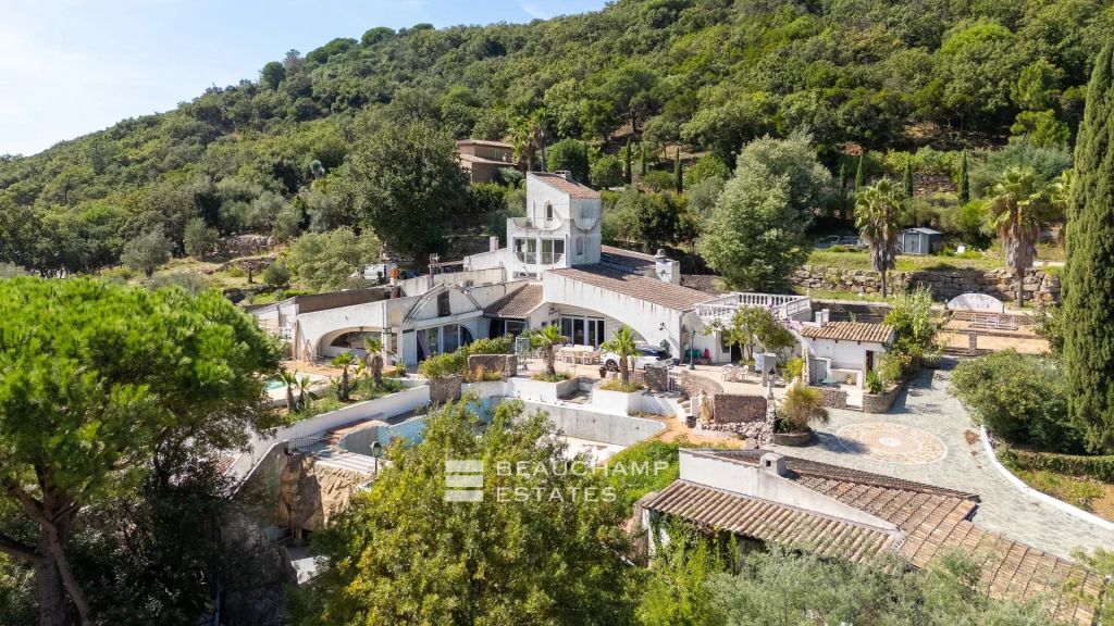 10-bedroom villa project – Grimaud
