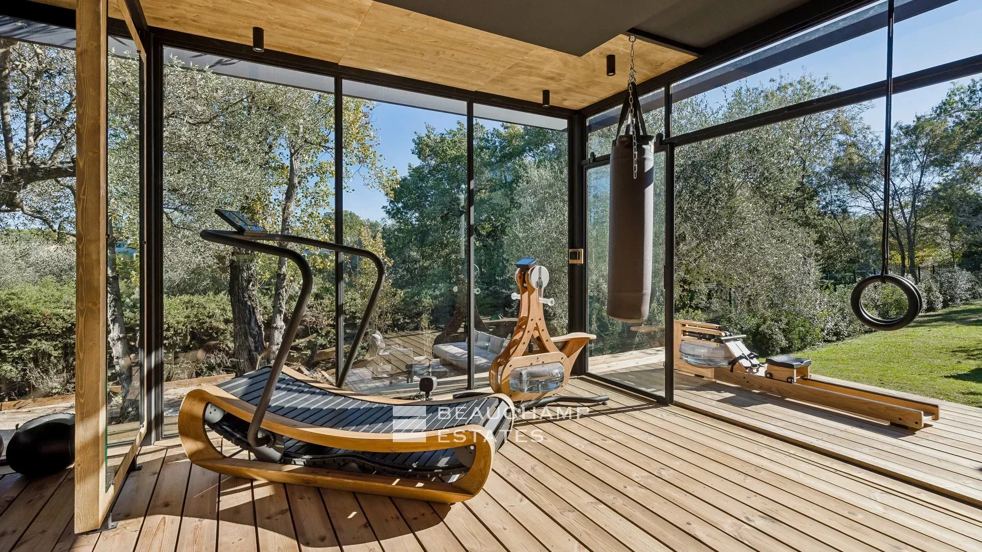 5-bedroom neo-Provencal villa in Opio 5-bedroom neo-Provencal villa in Opio