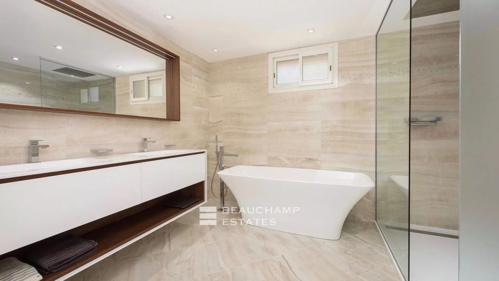 Cannes Croisette – Wonderful Duplex apartment