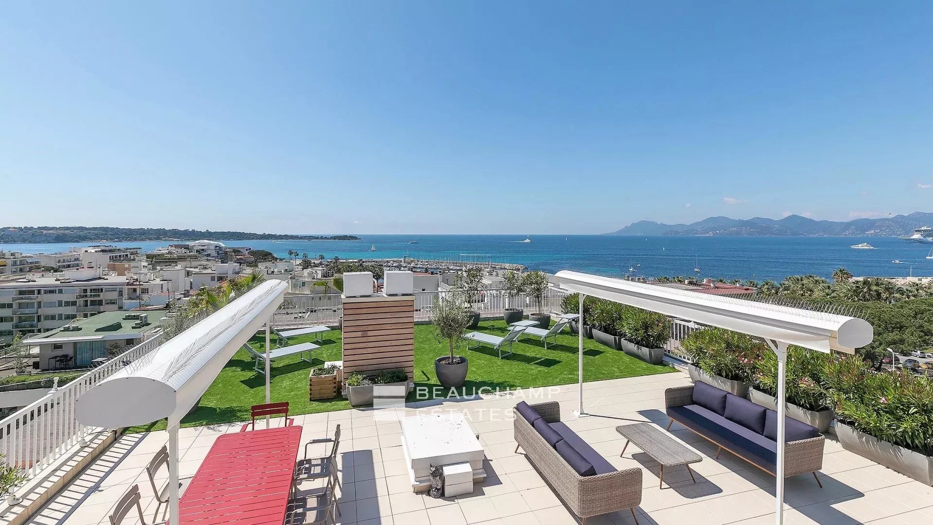 Cannes Palm Beach – Roof top apartment Cannes Palm Beach – Roof top apartment