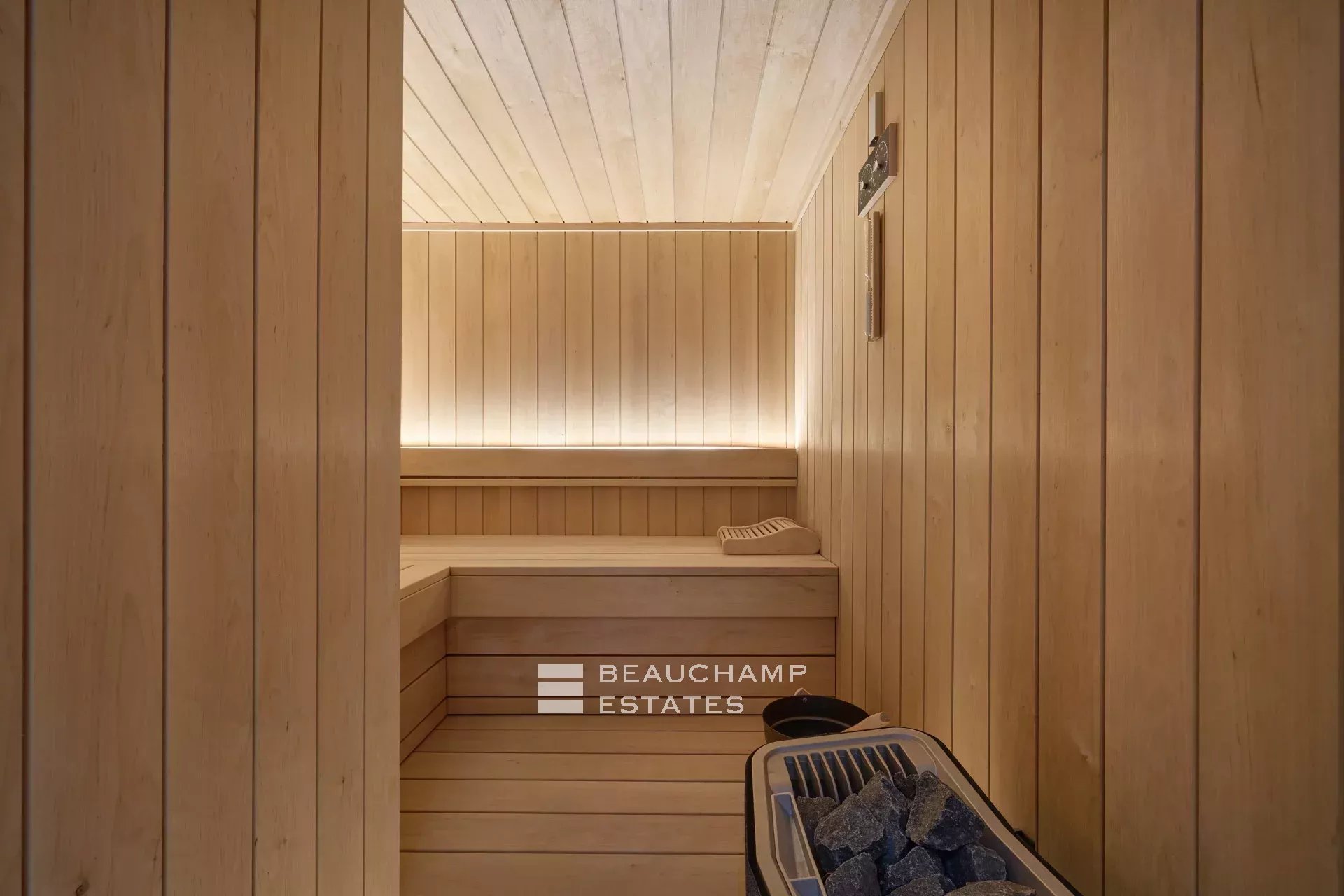 Villa contemporaine 5 chambres avec vue mer – Villefranche-sur-Mer Contemporary 5-Bedroom Villa with Sea View – Villefranche-sur-Mer