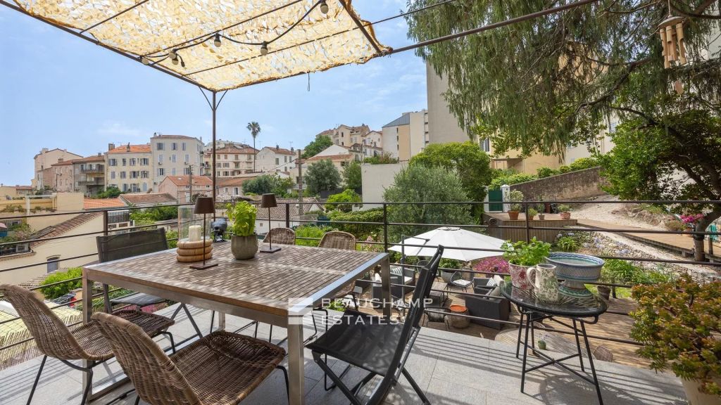 Cannes Stanislas – Charming detached house nestled in greenery