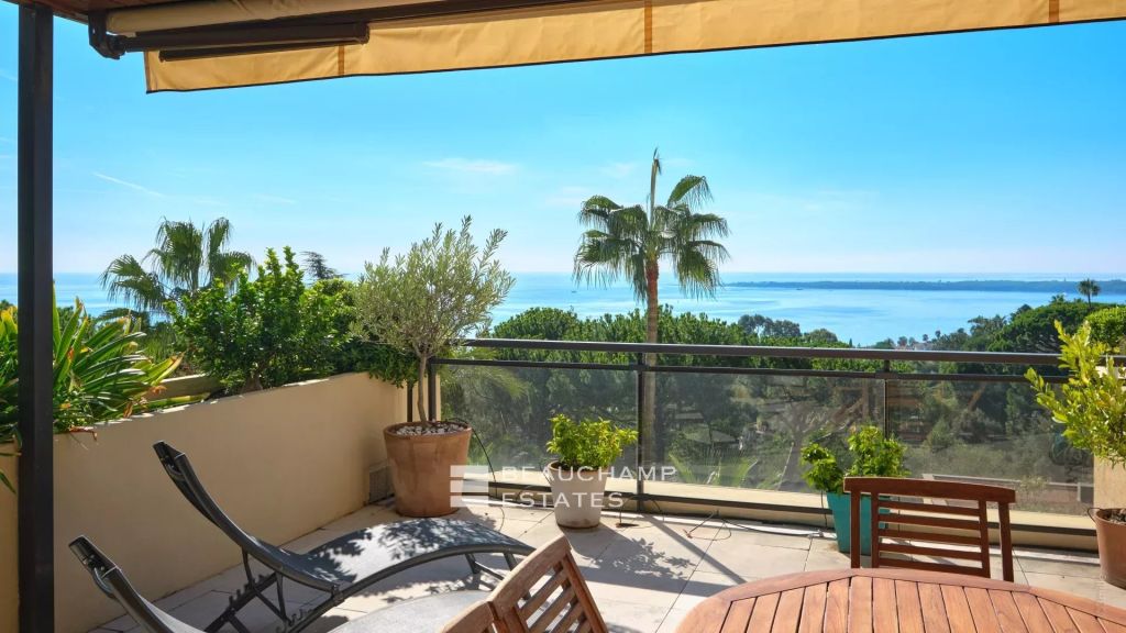Magnificent 3 bedroom apartment with sea view – Swimming pool and Tennis