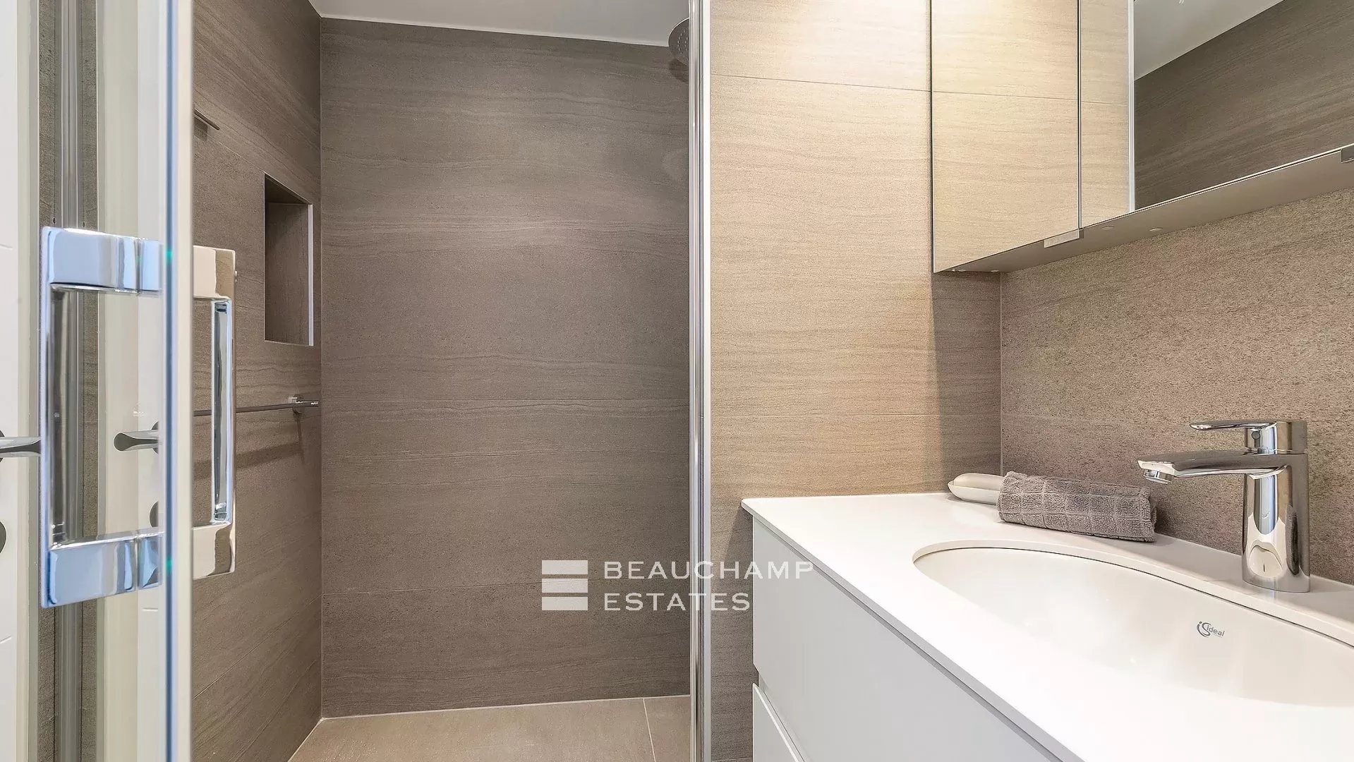 Cannes Palm Beach – Roof top apartment Cannes Palm Beach – Roof top apartment