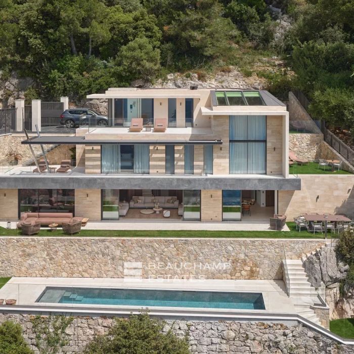 Appartements à vendre à Villefranche-sur-Mer : élégance méditerranéenne