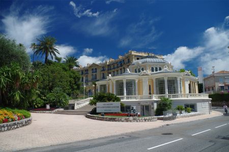 Luxury property for sale in Beaulieu-sur-Mer | Beauchamp Estates