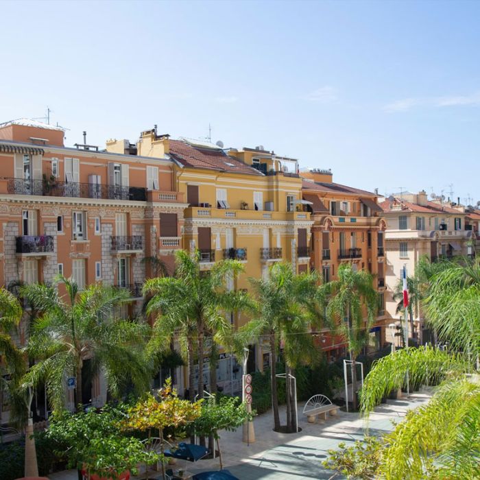 Investir à Beausoleil : une alternative luxueuse aux grandes villes