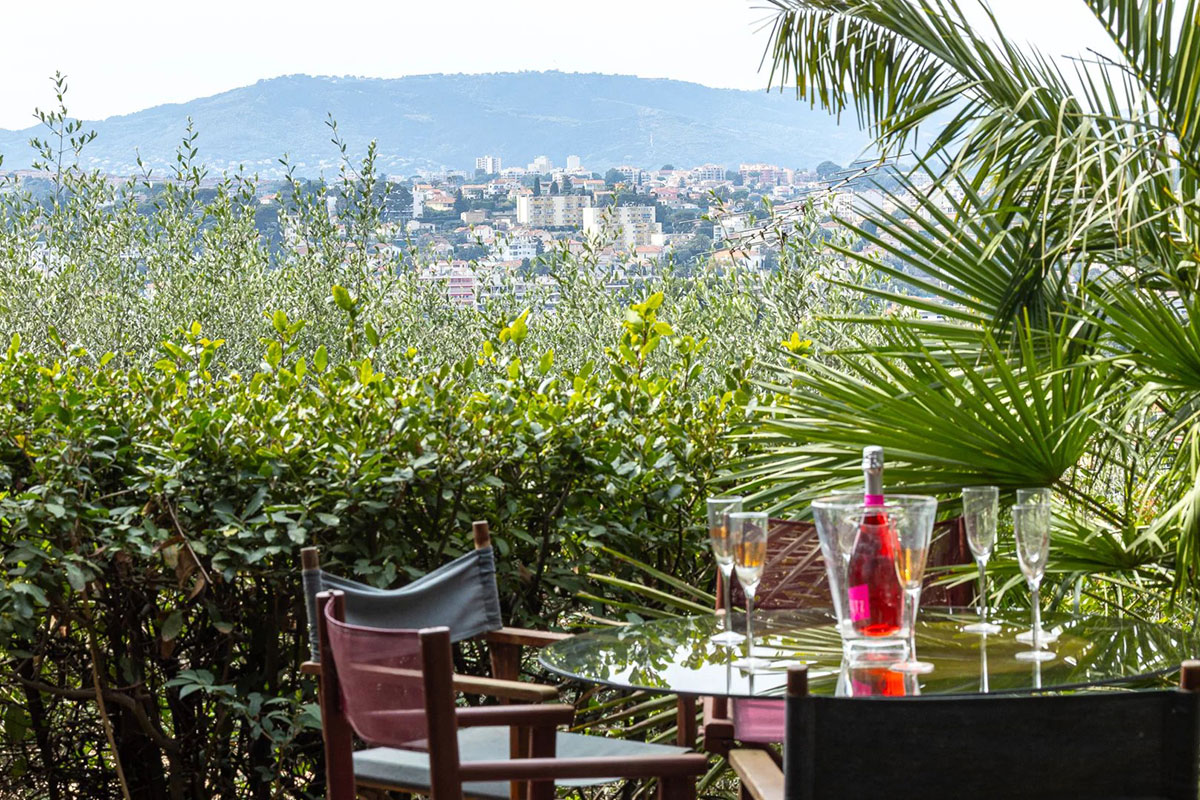 luxury property for sale Cannes Oxford | Beauchamp luxury property for sale Cannes Oxford | Beauchamp