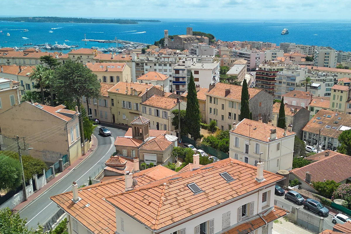 Luxury property for sale Cannes Petit Juas | Beauchamp Luxury property for sale Cannes Petit Juas | Beauchamp