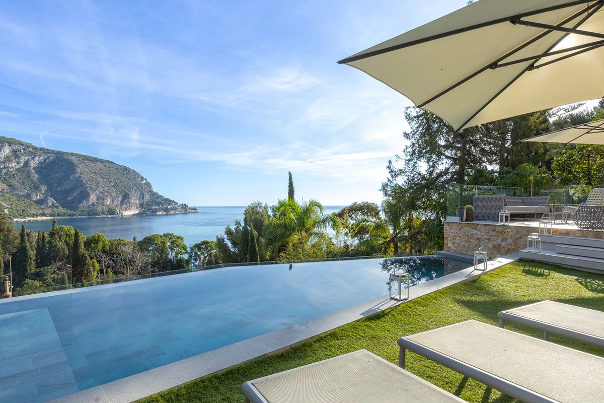 Luxury property for sale in Èze | Beauchamp Estates Luxury property for sale in Èze | Beauchamp Estates