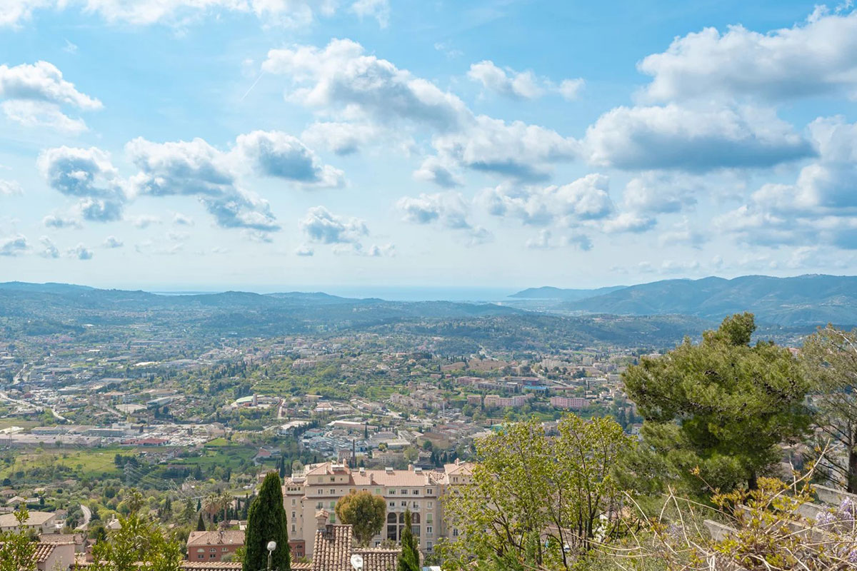 Luxury property for sale in Grasse | Beauchamp Estates Luxury property for sale in Grasse | Beauchamp Estates