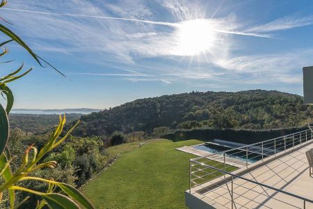 Luxury property for sale in Grimaud | Beauchamp Estates