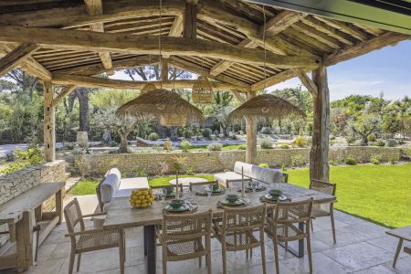 Luxury property for sale in Ramatuelle | Beauchamp Estates